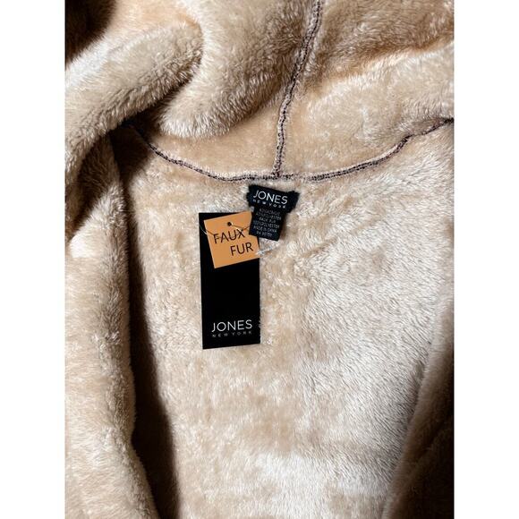 Jones New York Faux Fur Plaid Fringe Wrap Cape – Camel/Red – NWT - Picture 4 of 6